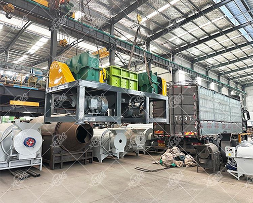 Double-Shaft Metal Shredder Delivery Site