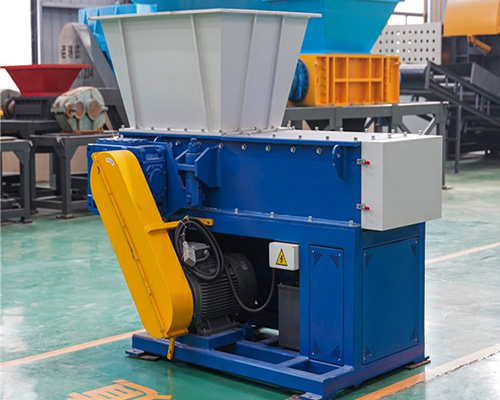 Single Shaft Shredder Machine